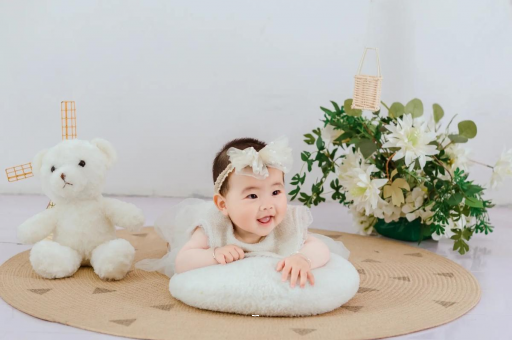 任丘宝宝多久会抬头