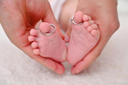 任丘防止宝宝呛奶的小妙招